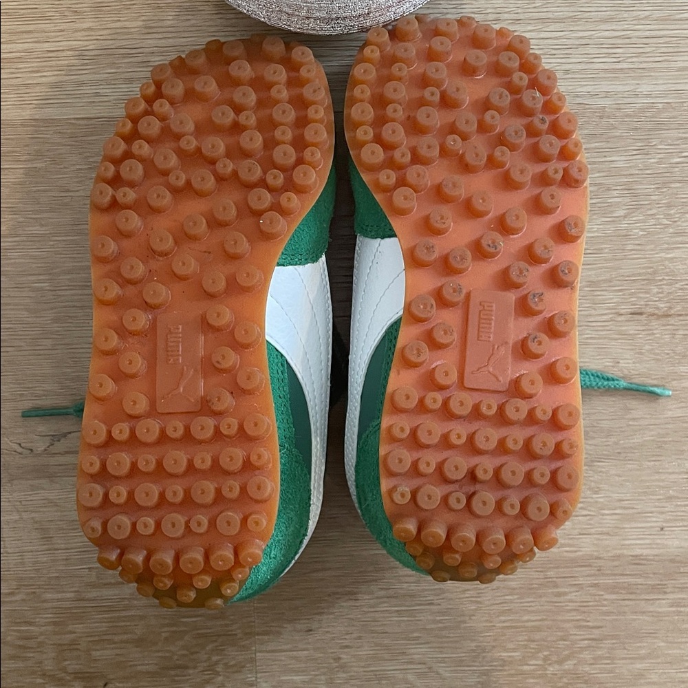 Puma. Easy Rider Sneakers - Picture 11 of 13